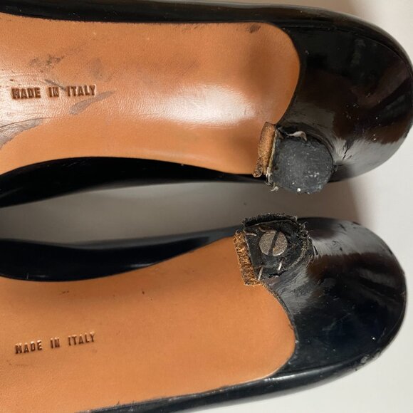 Salvatore Ferragamo || Black Vintage Patent Leather Closed Toe Heels Pumps 9.5 - Picture 9 of 9